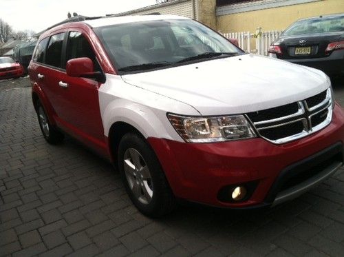 2012 dodge journey sxt  brand new car  only 40!! miles no reserve  must go !!