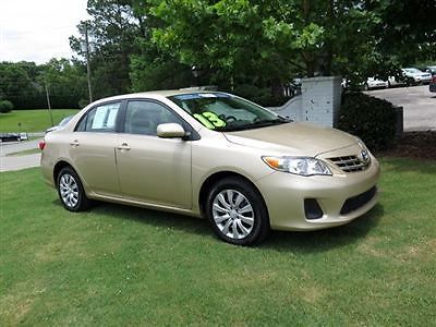 4dr sdn auto le low miles sedan automatic gasoline 1.8l dohc sfi 16-valve vvt-i