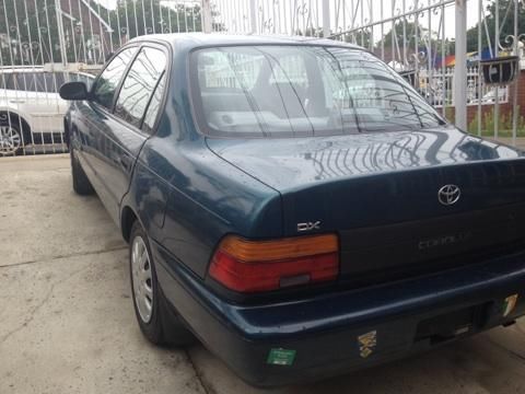 1993 Toyota Corolla DX Sedan 4-Door 1.8L, image 2