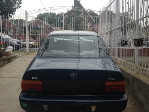 1993 Toyota Corolla DX Sedan 4-Door 1.8L, image 4
