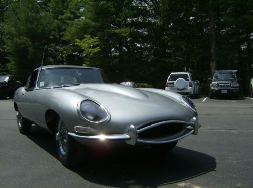 1966 jaguar series i 4.2 liter e-type roadster