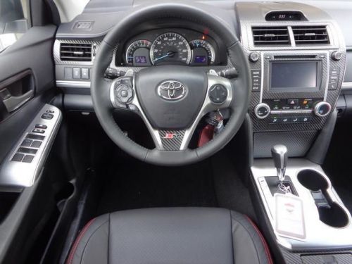 2014 toyota camry se