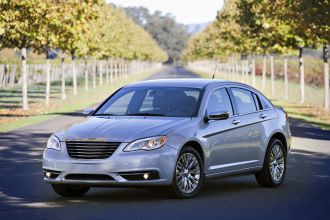 2011 chrysler 200 limited