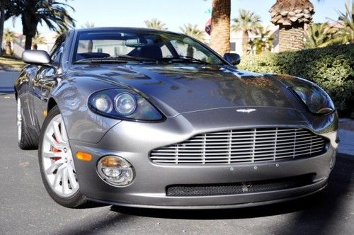 2003 aston martin vanquish 2dr cpe