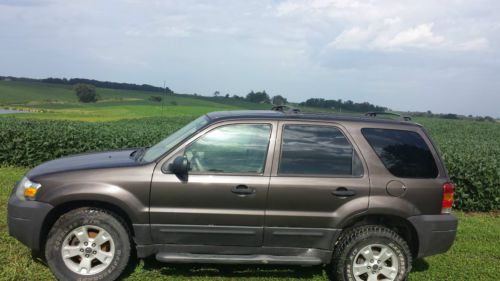 2006 ford escape xls sport utility 4-door 2.3l