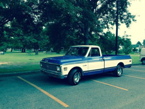 For sale 1972 chevrolet cheyenne pickup