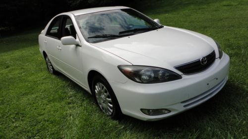 No reserve, clean car, very detailed description,  pro seller 4 cylinder 5 speed