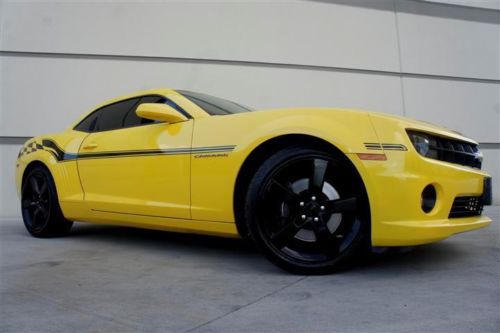 STUNNING BUBBLEBEE CHEVROLET CAMARO 2SS TV/DVD SUNROOF ONE OF A KIND LQQK!!, US $24,995.00, image 4
