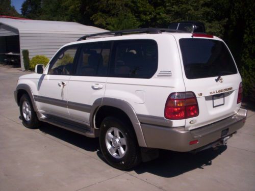 2000 Toyota Land Cruiser Base Sport Utility 4-Door 4.7L, image 13