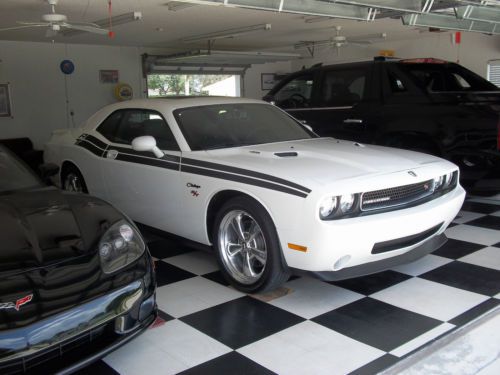 2010 dodge challenger r/t