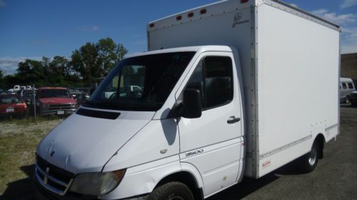 2004 dodge sprinter 3500 drw 12&#039; box truck