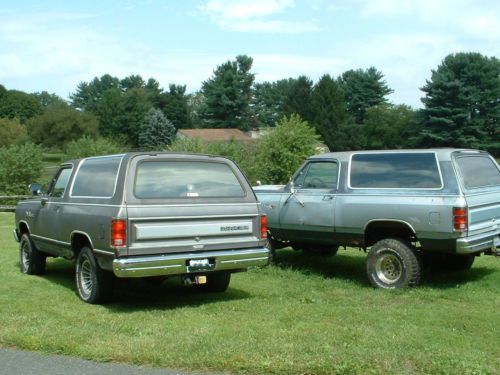 1989 dodge ramcharger 4wd    two for 1 money
