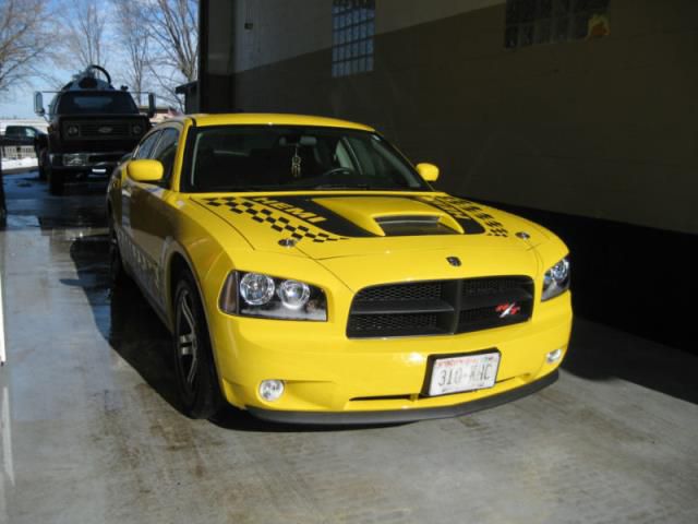 Dodge charger &quot;top bannana&quot; yellow, dayt