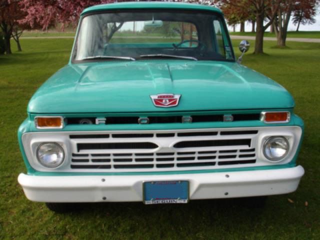 Ford f-100 2 door