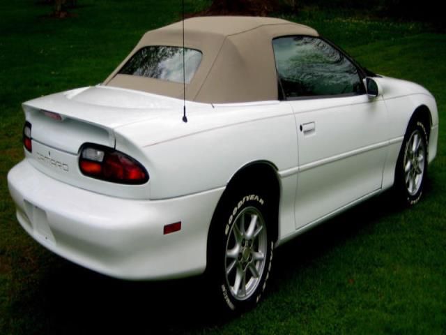 Chevrolet Camaro Base Convertible 2-Door, US $2,000.00, image 2