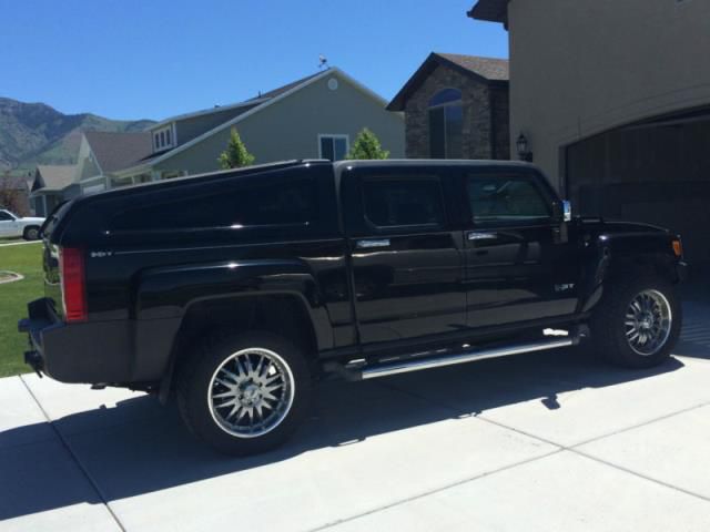 Hummer h3t base crew cab pickup 4-door