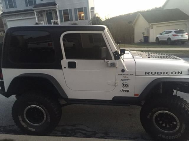 Jeep wrangler sport 2 door