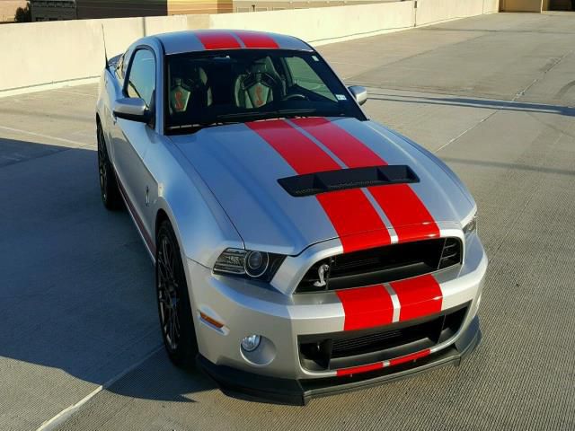 Ford: mustang gt500