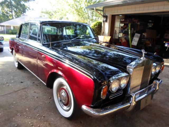 Rolls-royce: silver shadow 4 door