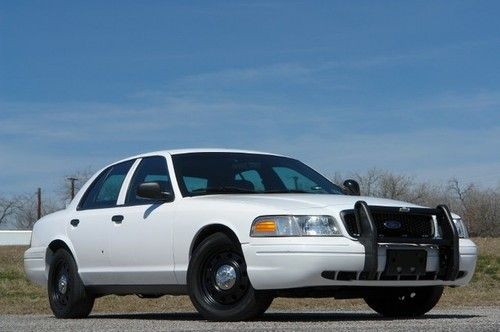 2008 police interceptor street appearance package one owner call us toll free