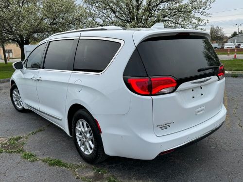 2020 chrysler pacifica touring l / advanced safety and technology group