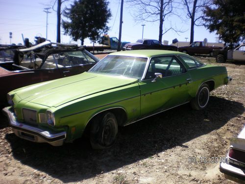 1974 oldsmobile cutlass supreme 2 door