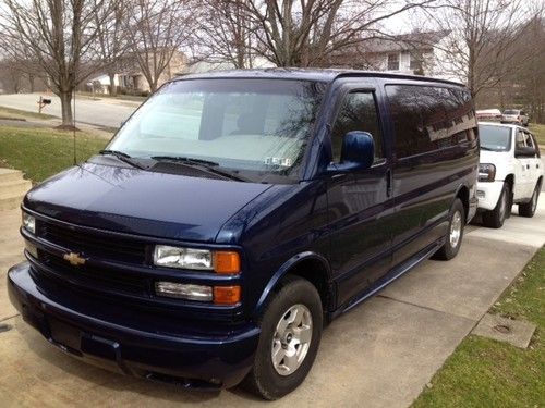 2001 chevy express lt