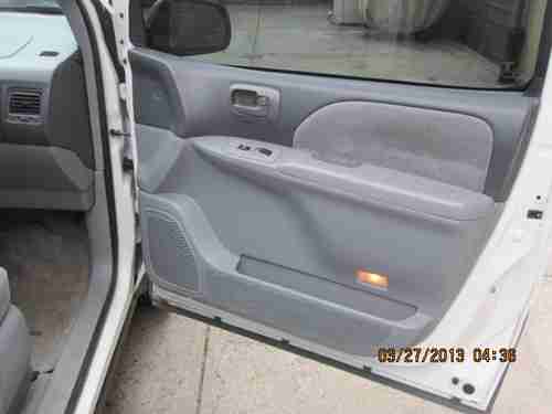 2001 Toyota Sienna LE Mini Passenger Van 5-Door 3.0L, image 12