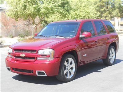 Ss trailblazer leather loaded sitting on 20's this suv is hot