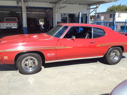 1971 pontiac gto (judge badging) amazing true gto!