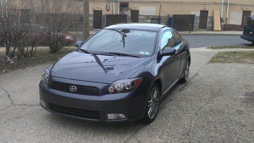 2010 scion tc base coupe 2-door 2.4l