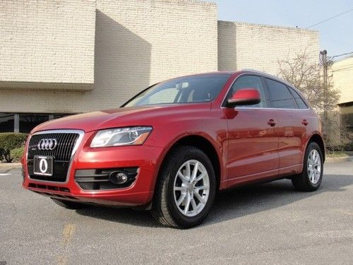 Beautiful 2010 audi q5 3.2 quattro, only 18,370 miles, loaded, warranty