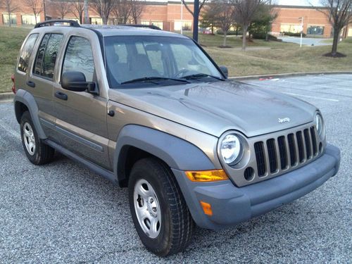 2005 jeep liberty sport sport utility 4-door 3.7l