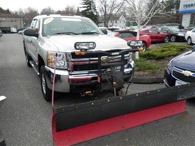 2010 silverado 2500 4x4 crew cab lt 6.0l boss plow!