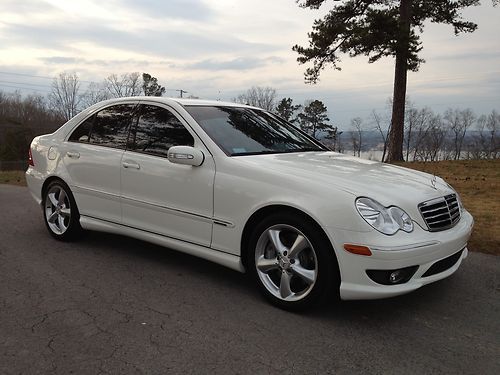 2006 mercedes-benz c230 sport sedan 4-door 2.5l