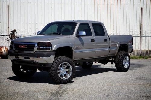 2002 gmc sierra 2500 hd slt crew duramax lifted!!  lots of extras!!