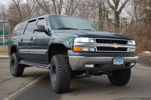 2002 lifted chevrolet suburban 1500 ls sport utility 4-door 5.3l