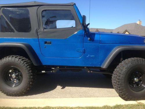Jeep wrangler tj with 4" long arm lift, lockers and much more !!!!!