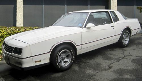 1986 chevy monte carlo ss aero coupe rare original car - low miles