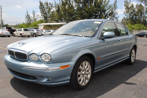 2003 jaguar x-type base 2.5 only 49k miles!! clean fax!!