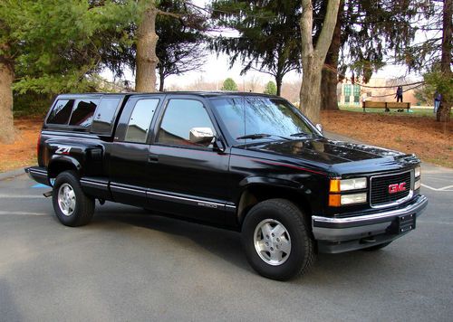 Gmc 1500 stepside pick up 4x4 z-71 only 24k original miles no reserve auction !!