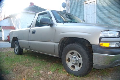 2001 Chevrolet Silverado V6, image 5