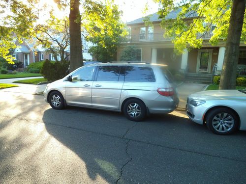 2006 honda odyssey touring navigation sunroof loaded