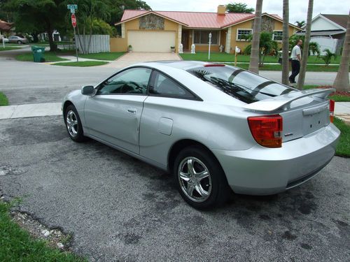 2001 Toyota Celica GT Hatchback 2-Door 1.8L Cheap,Reliable .No reserve auction, image 3