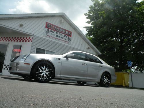 2008 Cadillac STS, image 2