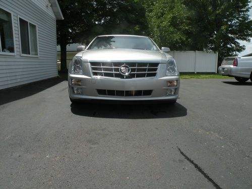2008 Cadillac STS, image 11