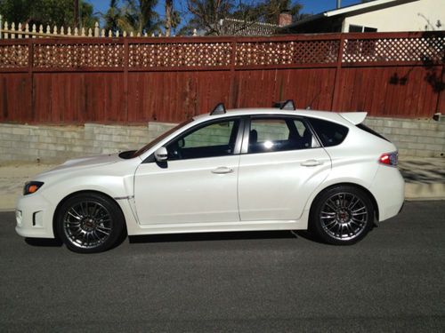 2011 subaru impreza sti low mileage superb cond