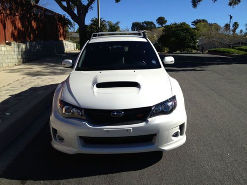 2011 Subaru Impreza STI Low Mileage Superb Cond, image 4