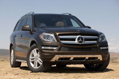 2013 mercedes benz gl-450 premium package 2 / black on black / 12k miles