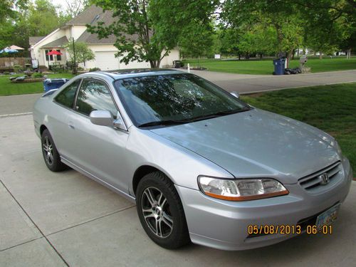 2002 honda accord 2 door automatic 76,700 miles